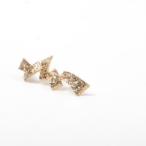 2019 New Metal Geometric Gold Earrings Wholesale Jewelry Folded Gold Earrings