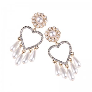 Fashion Vintage Luxury Heart Shaped Crystal Pearl Tassel Drop Earrings for Women Romantic Jewelry Gift