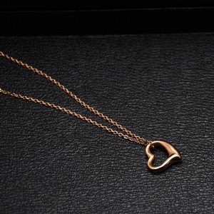 Latest Style Jewelry 316L Stainless Steel Rose Gold Color Heart Pendant Necklace for Women