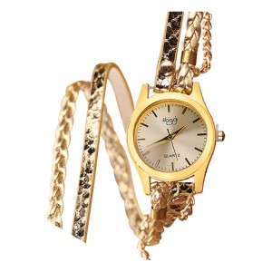 Wholesale Women Fashion Watch Long Leather Strap Women Bracelet Quartz Retro Wrist Watches