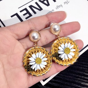 Wholesale Fashion Jewelry Silk Thread Knit Mesh Flower Pearl Earrings