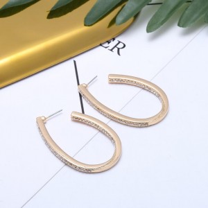 New Trend Women U Shape Stud Earrings Gold Beautiful Designed Earrings