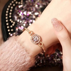 2019 new simple fashion ladies bracelets heart and arrow zircon bracelet