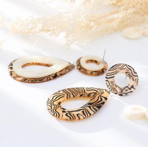 New Fashion Design Jewelry Geometry Shape Sexy Leopard Acrylic Teardrop Earring