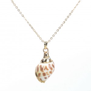 WENZHE New Design Delicate Natural Seashell Pendant Necklace Earring Jewelry Set