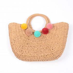 WENZHE Wholesale Straw Bags for Summer with Colorful Pompom Balls Straw Beach Bag