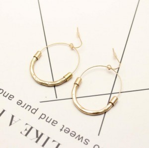 Best sale wholesale fashion gold alloy circle women girl jewelry simple earring