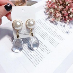 Gold plated pearl waterdrop shape exaggerate transparent big gemstone earring