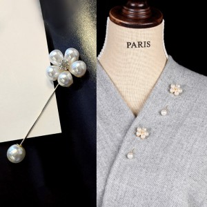 Retro brooch simple fashion word pearl female pin flower shirt sweater pin