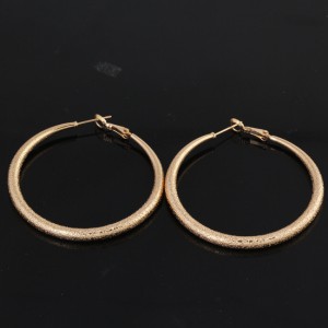 Latest Design Exaggerated Retro Frosted Large 18K Gold Plated Hoop Earrings For Women