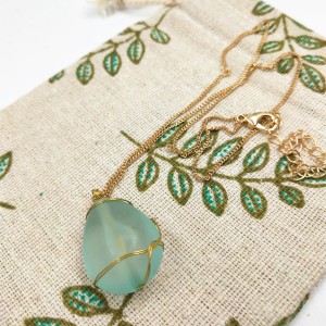 Latest Arrival Ocean Jewelry Gold Wire Wrap Sea Glass Beach Glass Pendant Necklace