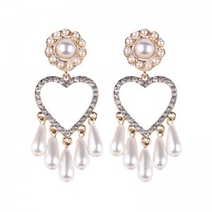 Fashion Vintage Luxury Heart Shaped Crystal Pearl Tassel Drop Earrings for Women Romantic Jewelry Gift