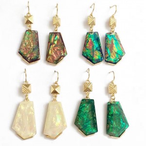 WENZHE Colorful Irregular Geometric Abalone Shell Earrings