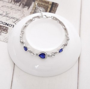 Fashion rhodium color plated crystal heart shape jewelry charm bracelet