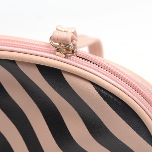 WENZHE Custom Stripe Pattern Letter Cosmetic Bag