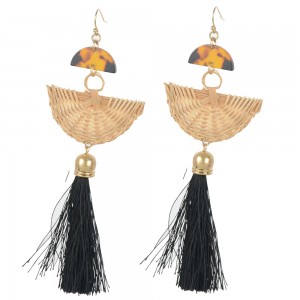 WENZHE New Arrival Gold Plated Fan Shaped Rattan Weave Black Tassel Drop Earring