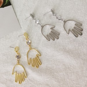 New Arrival Fashion Gold Earring Jewelry Hand Shape Earrings Women