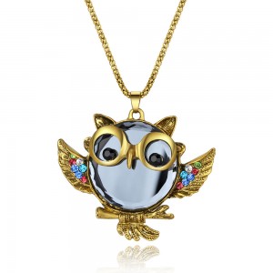 Newest Hot Sale Custom Cute Blue Gem Diamond Owl Pendant Sweater Chain Necklaces Jewelry