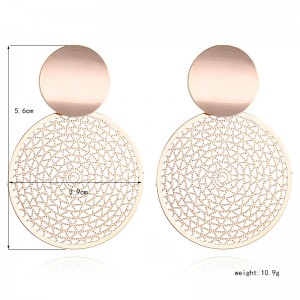 Exquisite exaggerated metal hollow geometric round cake big circle earrings