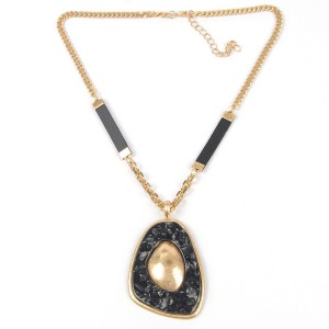 WENZHE Newest Design Gold Geometric Pendant Necklace