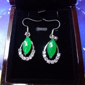 Wholesale Silver Rhodium Plated Jade Quartz Fashion Earrings