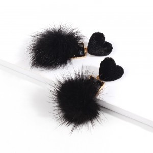 New Arrival Winter Fashion Heart Big Fluffy Pom Pom Fur Ball Dangle Earrings