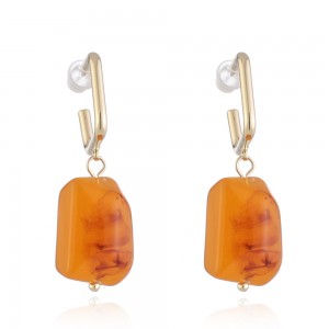 WENZHE Retro amber earrings natural texture resin earring