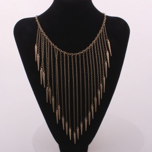 European and American fashion necklace exaggerated spiked rivet fringed necklace collar foreign trade punk jewelry