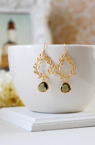 Fashion earring designs gold earring green gemstone single diamond earring