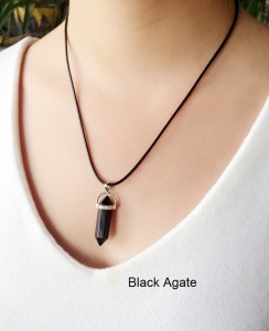 Wholesale fashion women jewelry natural crystal stone bullet shape healing point pendant necklace