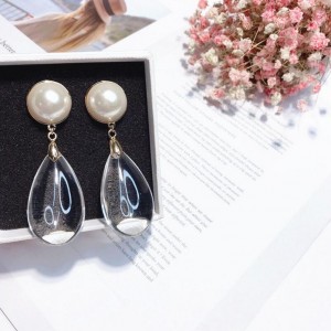 Gold plated pearl waterdrop shape exaggerate transparent big gemstone earring
