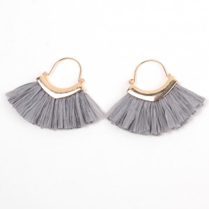 2019 New Handmade Bohemian Gold Hoop Lafite Grass Multi Tassel Drop Earring