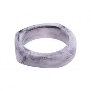 Latest imitation jade lady jewelry fashion big resin bangle