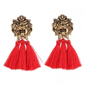 Unique products retro alloy lion head with tassel pendant fashion earring charm jewelry