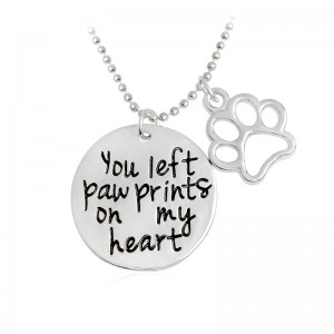 Pet Lovers Jewelry Custom Message “you left paw prints on my heart” Pendant Dog Cat Animal Footprint Paw Charm Necklace