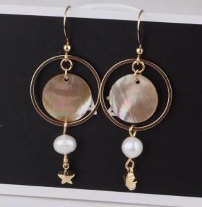 Wedding gift handmade natural shell pearl drop earrings designs for girls