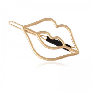 Wholesale new coming European and American women simple fashion temperament lip metal hairpin