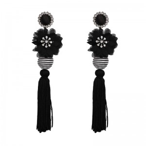 New arrival bohemian ethnic style long tassel earrings flower thread ball tassel boho earrings