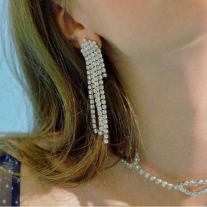 Wholesale Fashion Accessories Wedding Long Rhinestone Tassel Earrings For Women