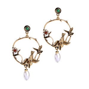 Vintage elegant pearl flower bird stud earrings pearl earring for women