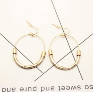 Best sale wholesale fashion gold alloy circle women girl jewelry simple earring