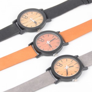 Wholesale leather wrist watch men women fashion wood watch fashion quartz bamboo watch