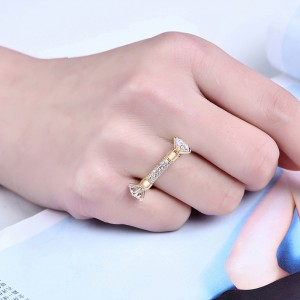 New Style 24K Gold D Shape AAA Cubic Zirconia Paved Wedding Ring