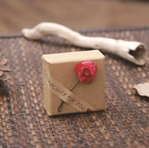 Valentine’s Day ring gift box custom flower kraft paper jewelry box