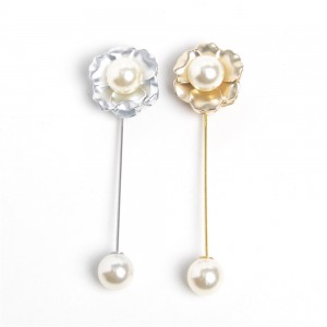 WENZHE Flower Pearl Lapel Pins Women Wedding Brooch Scarf Clip