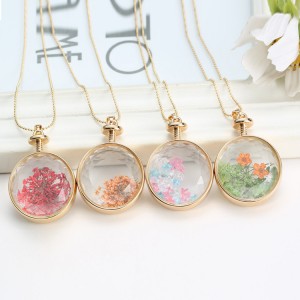 Best Quality Fashion new design Round Gypsophila Dried Flower Necklace Plant Dried Flower Pendant