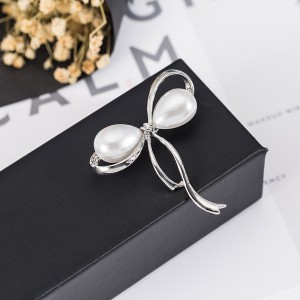 New bow brooch brooch jewelry female fashion suit cardigan big pin wild pearl shawl buckle