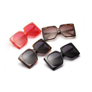 WENZHE New Arrival Fashion Square Shaped Frames Oversized Leopard Women Sunglasses