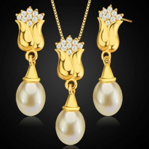 New Style Fashion Bridal Necklace Earrings Two Piece Set Pearl Copper Plated 18K Gold Rose Jewelry Set