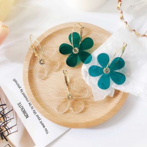Spring and summer acrylic flower earrings colorful fashion temperament earrings for women